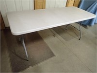 Poly Table w/ Folding Legs - 29"Wx72"L