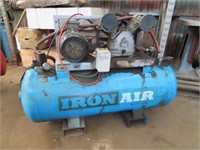 Iron Air Compressor 687 LPM Yr 2011 415V