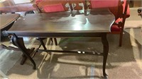 Sofa table with an H stretcher base, tall pad
