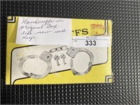 Precise Handcuffs with Key