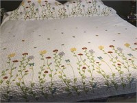 White Comforter w/Spring Flowers Pillow Shams King