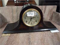 Mantle Clock: