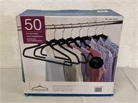 50 Non-Slip Hangers