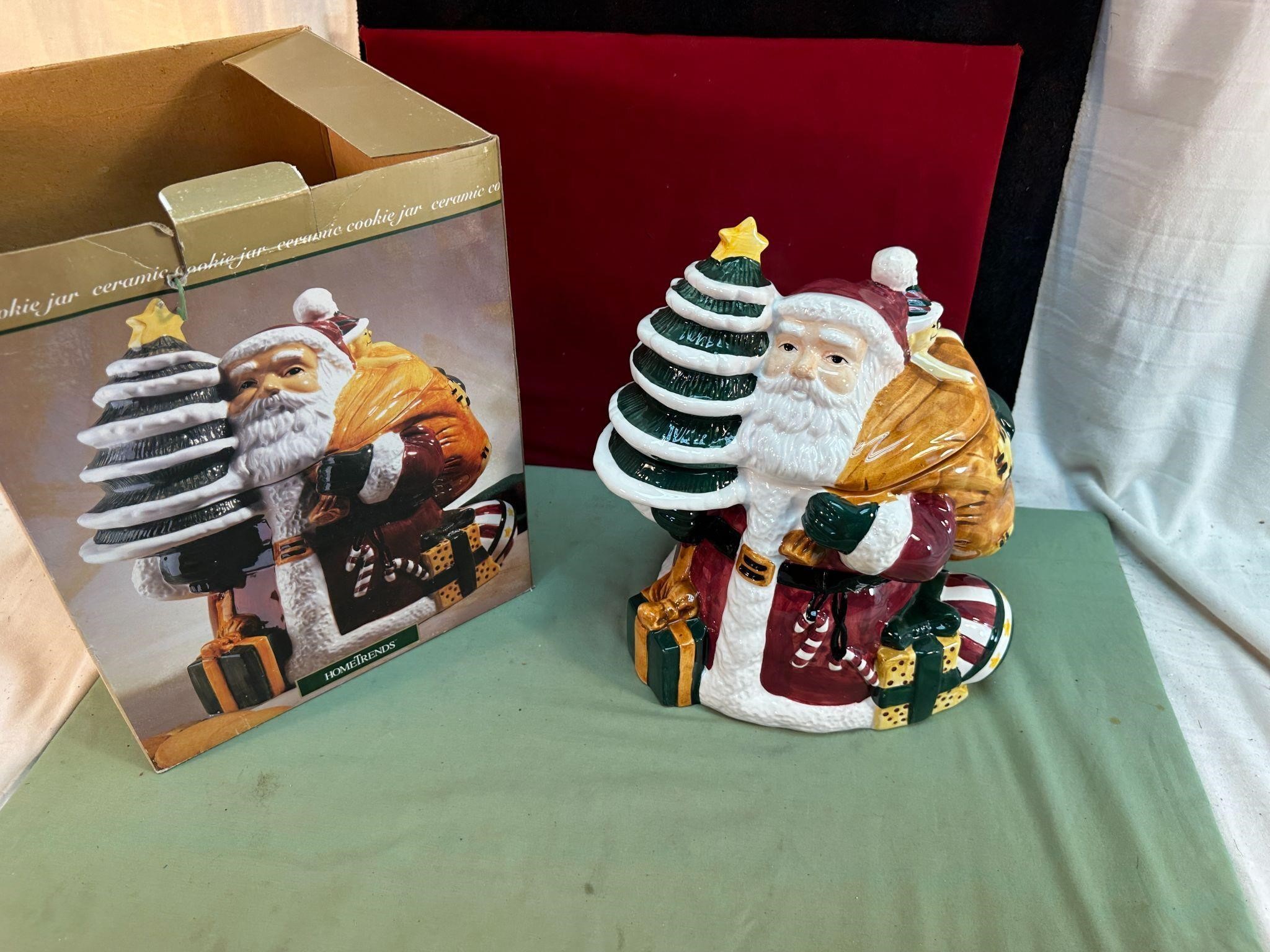 SANTA  COOKIE JAR