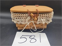 Longaberger Basket: '05: Crochet Liner and Plastic