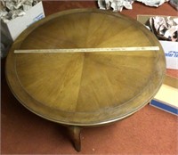 38" diameter round coffee table