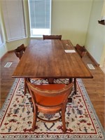 Solid Oak Dining Table And 4 Chairs W/ Rug