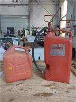 Pump Tank Fire Extinguisher  PTP-25 & Red Jerry