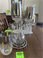 Mid Century Modern Dorothy Thorpe Wine Glasses