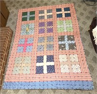 Handmade Tack quilt in good condition,  88”x 64