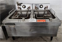 Toastmaster Dual Bay Countertop Fryer