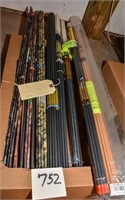 NEW GOLD TIP CARBON ARROWS - MANY ARROWS