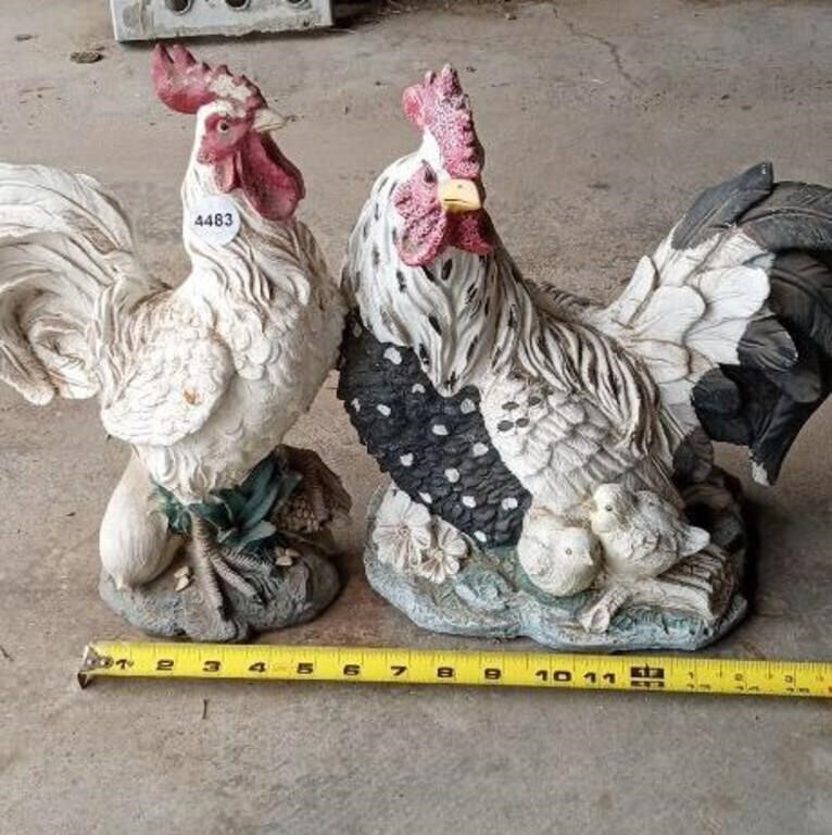 Rooster plastic yard art