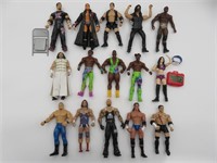 Assorted WWE/WWF Figure Lot (15)