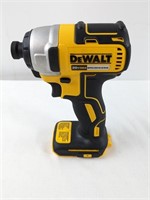 DEWALT 1/4" IMPACT DRIVER