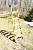 Ladder  ( 6 FT)
