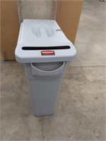 Rubbermaid 16 Gallon Slim Jim Trash Can