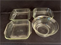 (3) Square baking dishes and (1) mixing bowl  2