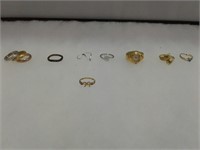 '94 Class Ring & 10 Costume Rings
