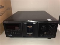 Sony CDP-CX 355 CD Player 300 CD’S