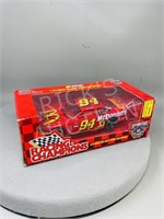 Nascar 1:24 scale cast model car Bill Elliot