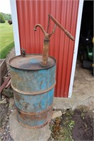 50 Gallon Drum With Hand Pump