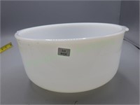 VTG Glasbake made for Sunbeam Large mixing bowl