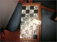 Foldable chess board