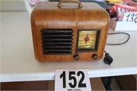 Vintage General Television Radio(R2)