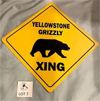 Yellowstone Grizzly Xing Sign