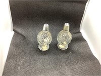Vintage Norleans Japan Glass Salt/Pepper Shakers