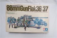 Tamiya German 88mmGunFlak36 37 Model Kit