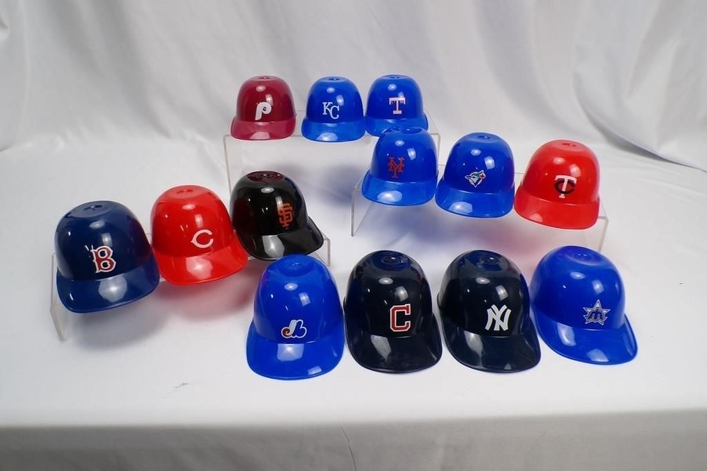 Lot of 13 Plastic MLB Baseball Hats