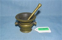 Miniature brass morter and pestle set