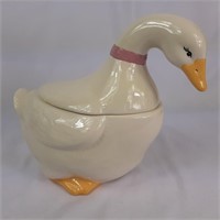 Ceramic white duck cookie jar