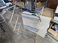 Clothes Drying Rack (Folds Down)