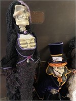 Halloween doll decorations.