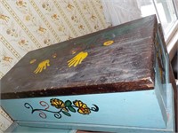 Dutch style hand painted wood box needs some glue