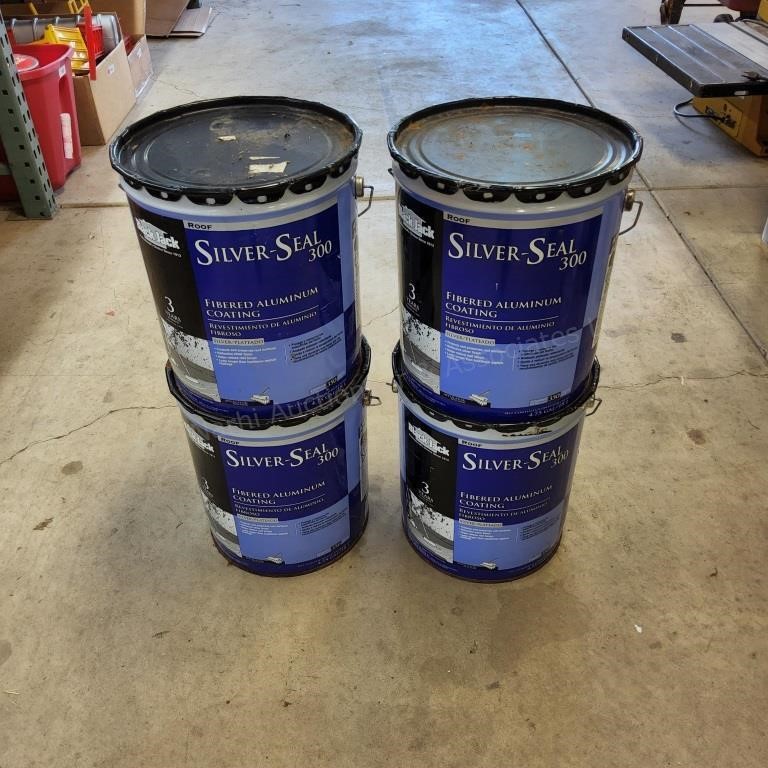 Q3 4Pc Silver-seal 300 Roofing tar 1 yr old