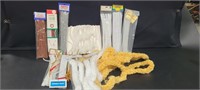 Large assortment of pipe cleaners all sizes and