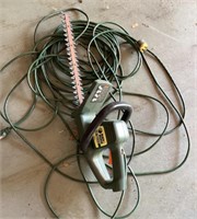 Electric hedge trimmer & extension cord