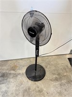 Honeywell Pedestal Fan