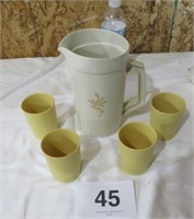 TUPPERWARE PITCHER & CUPS, NO LID
