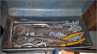Vintage toolbox w tools