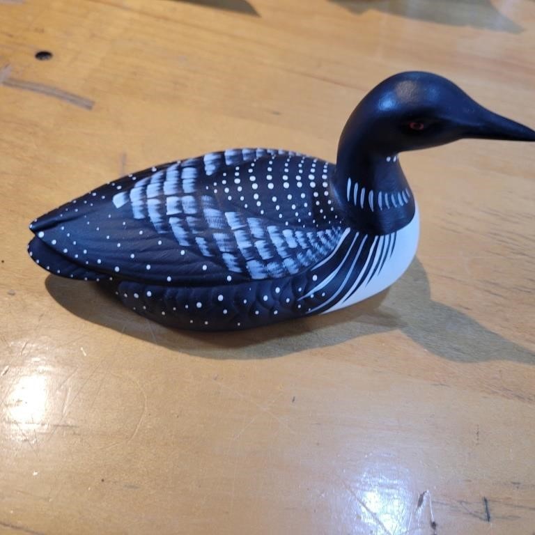 loon (canada)