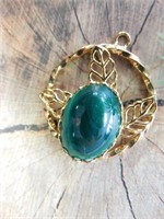 MALACHITE LEAF PENDANT ROCK STONE LAPIDARY SPECIME