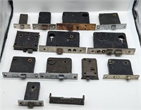 Lot Of 12 Door Locks With Mounting Bracket