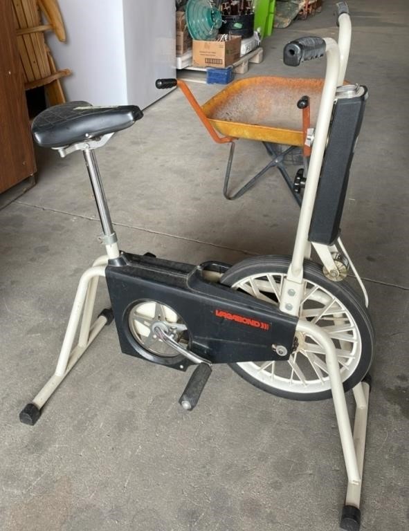 Exercise Bike.  NO SHIPPING   *LYS