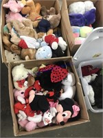 Pallet--tubs of stuffed toys, Beanie Babies