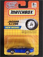 1993 Matchbox NEW MODEL MB 31 Jaguar XJ220 Blue